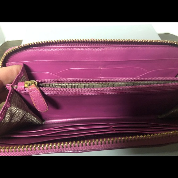 Cole Haan pink Patton Full zip wallet - Picture 12 of 15
